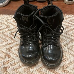 Girls doc martens